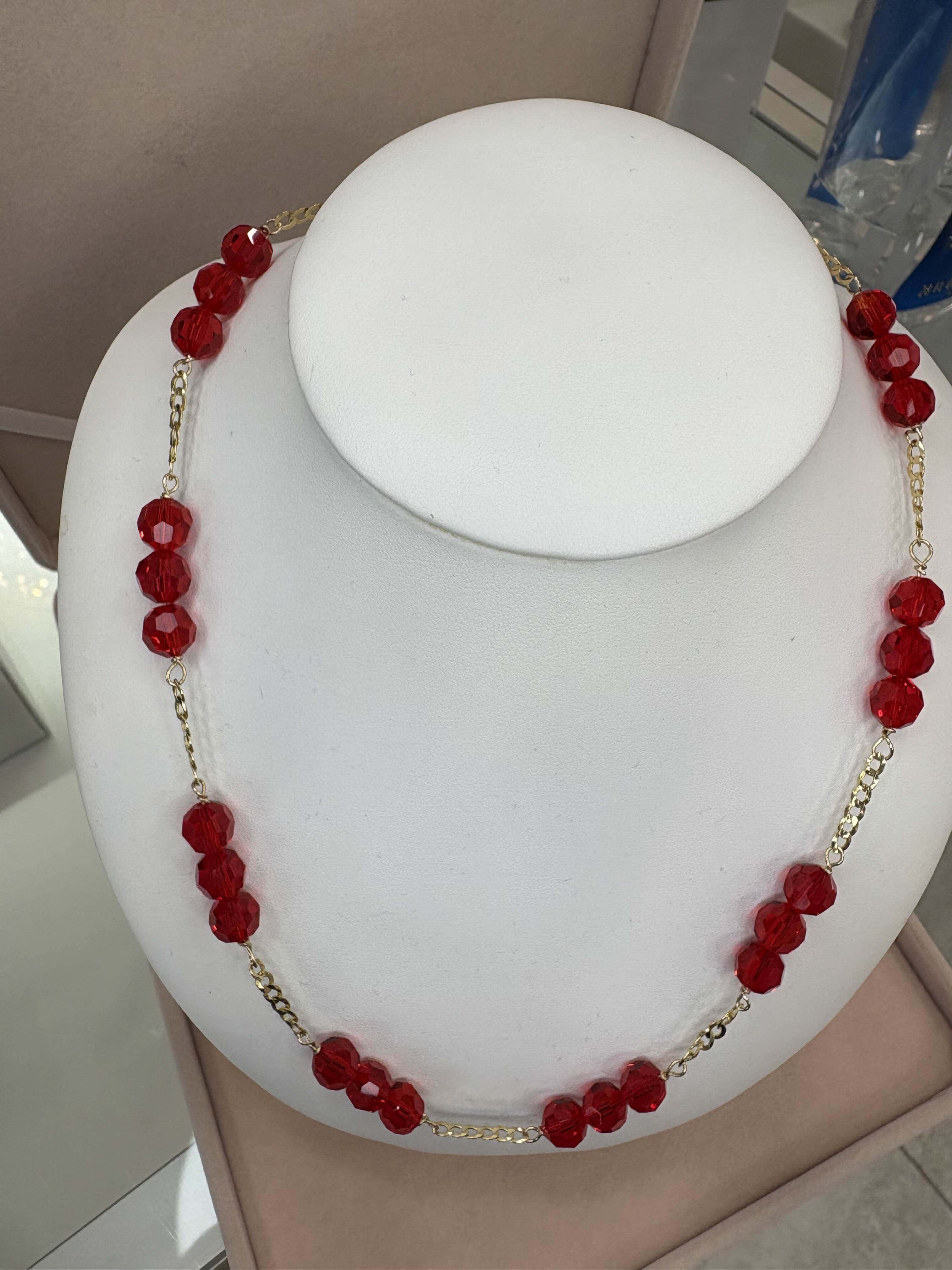 Cadena Beaded
